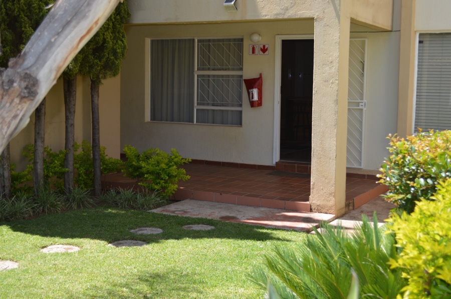 2 Bedroom Property for Sale in Wilkoppies North West